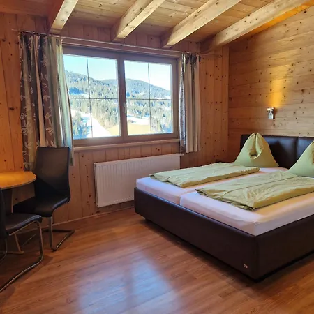 Vorderaltensberg アウフファッハ